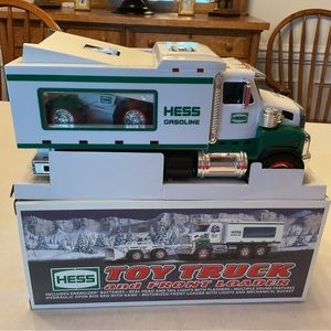 HESS 2008 ( new and original) TOY TRUCK WITH FRONT LOADER